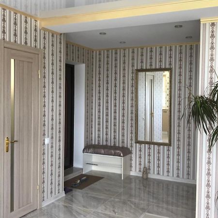 Apartaments On Preobrazhenskaya 8 Кропивницкий Екстериор снимка
