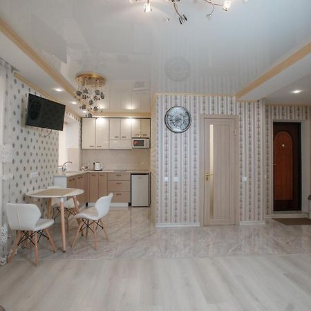 Apartaments On Preobrazhenskaya 8 Кропивницкий Екстериор снимка