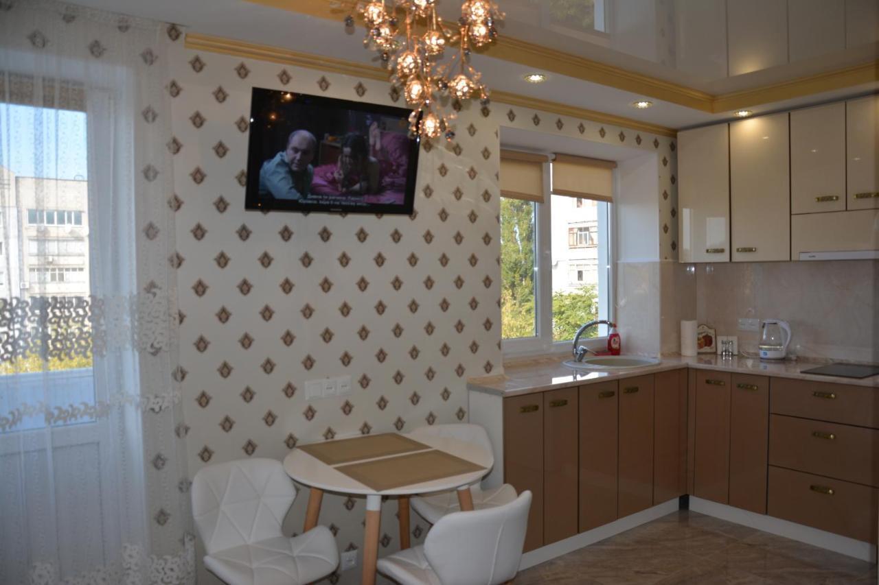 Apartaments On Preobrazhenskaya 8 Кропивницкий Екстериор снимка
