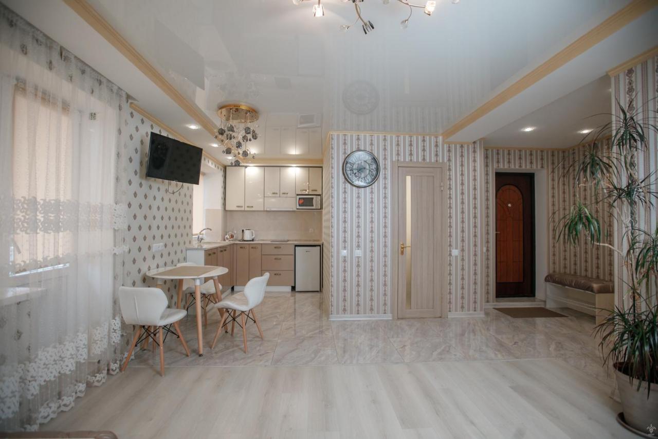 Apartaments On Preobrazhenskaya 8 Кропивницкий Екстериор снимка