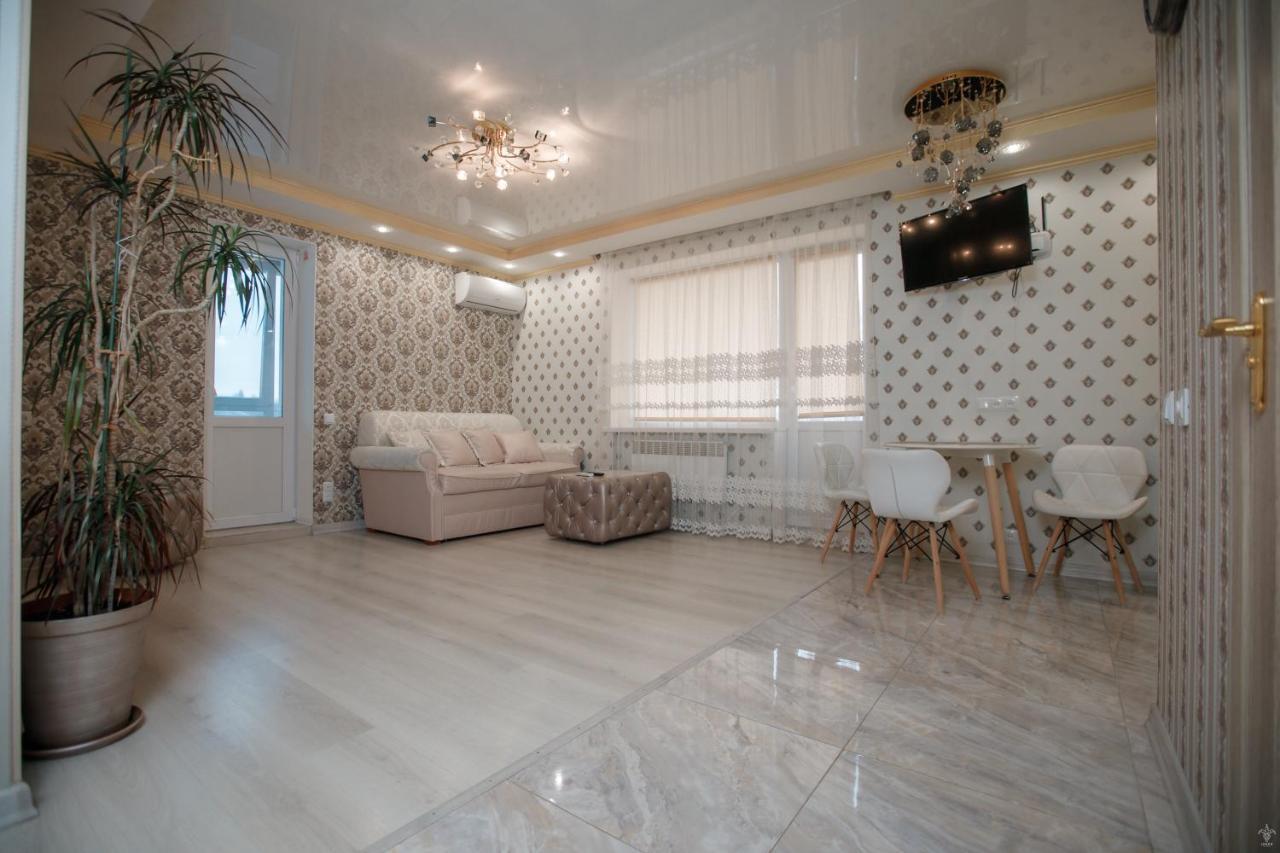 Apartaments On Preobrazhenskaya 8 Кропивницкий Екстериор снимка