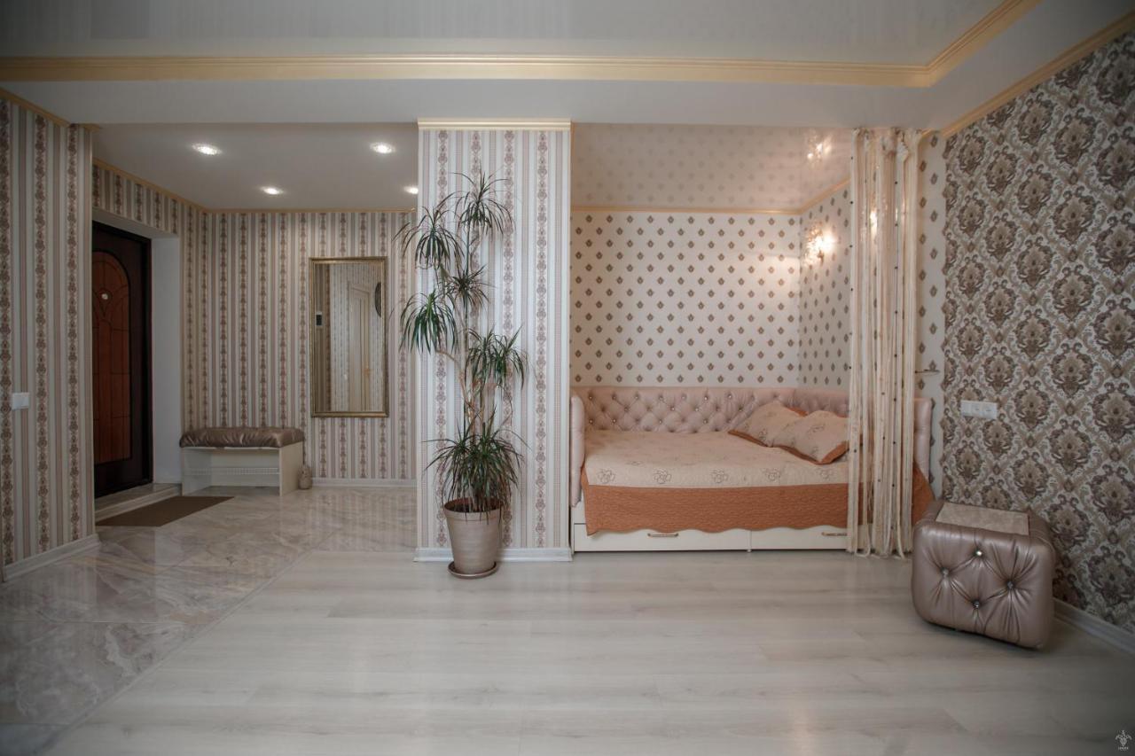 Apartaments On Preobrazhenskaya 8 Кропивницкий Екстериор снимка